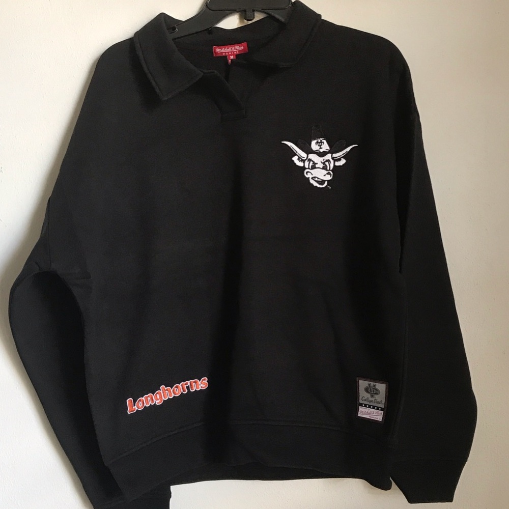 Medium UT Longhorns Women’s Polo sweater brand new black pullover collar college
